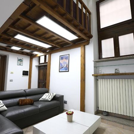Loft Piazza Cavour Vercelli Luaran gambar