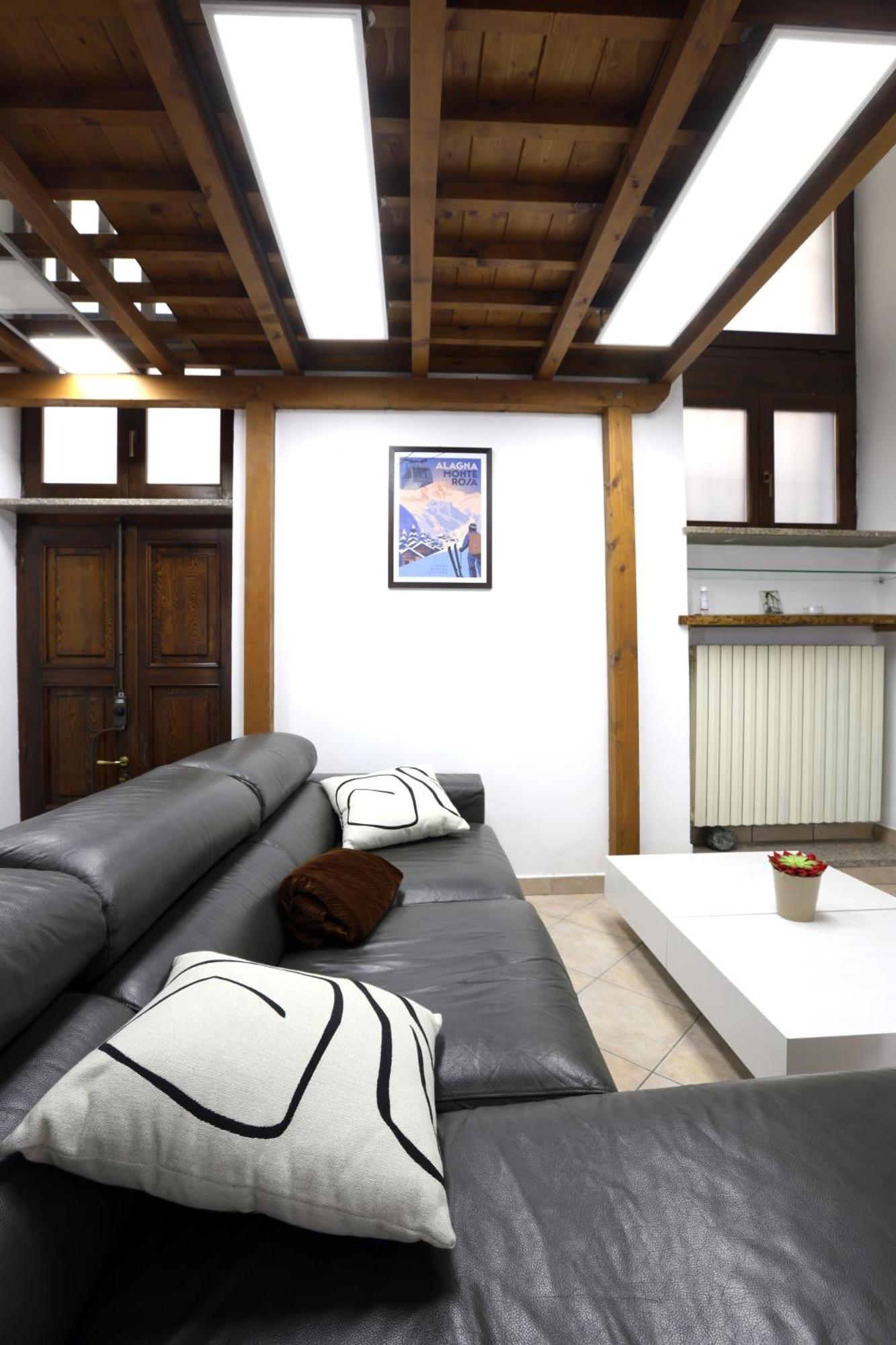 Loft Piazza Cavour Vercelli Luaran gambar