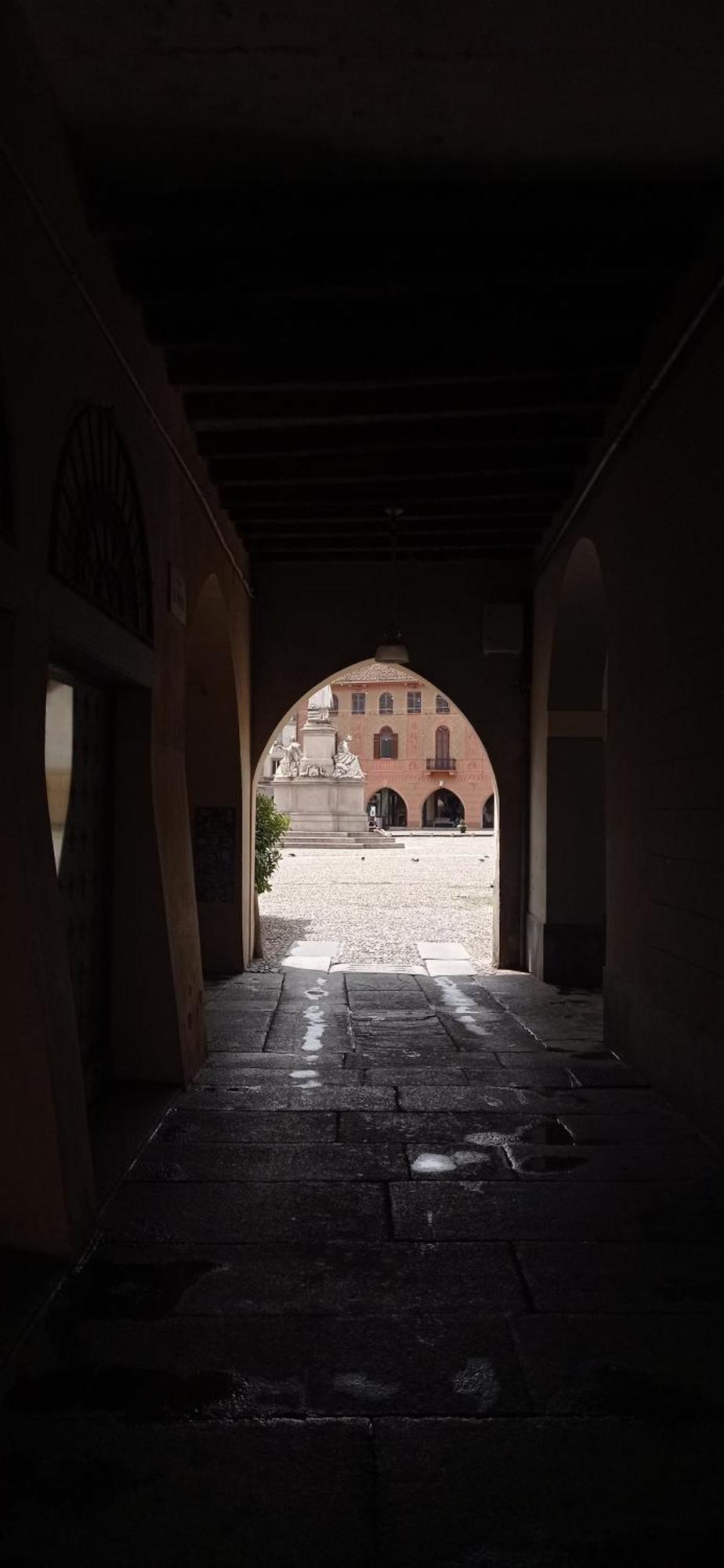 Loft Piazza Cavour Vercelli Luaran gambar